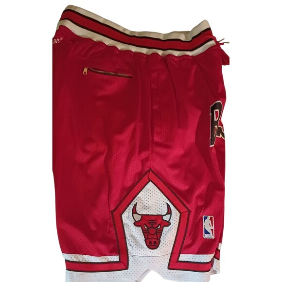 Chicago Bulls (NBA)-(Just Don)-(Red)-(Basketball)-(Shorts)-(New Con.)-(L)-$45 - Picture 7 of 9
